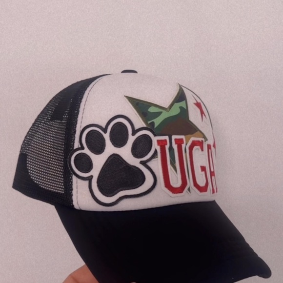 University of Georgia, custom trucker hat - Picture 3 of 6